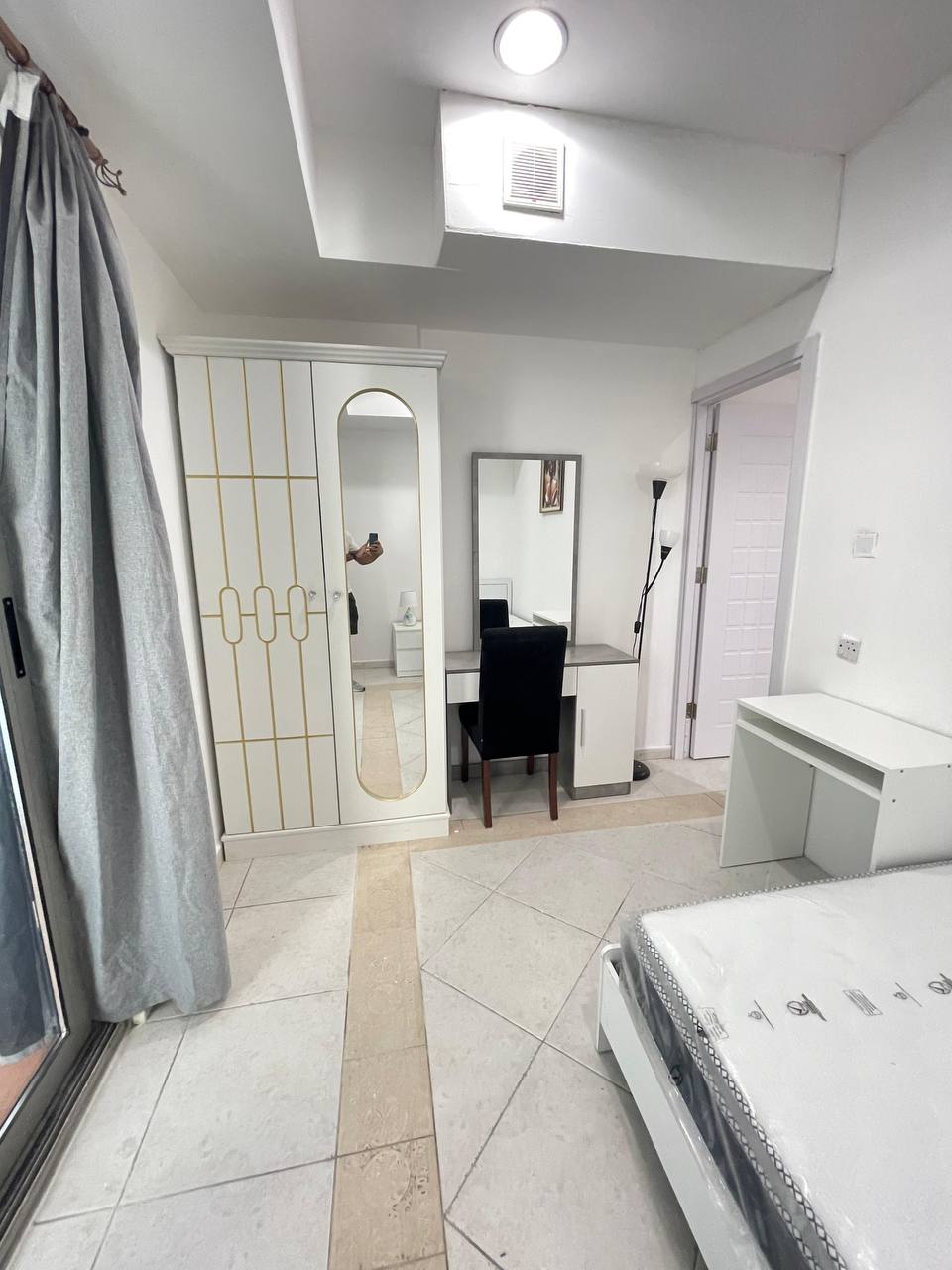 13. Комната/ Room